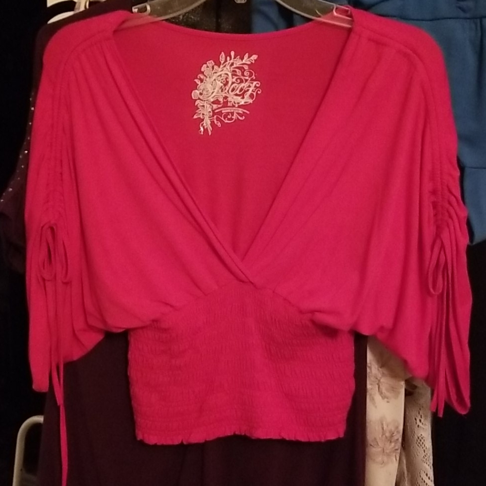 Pink crop top v-neck